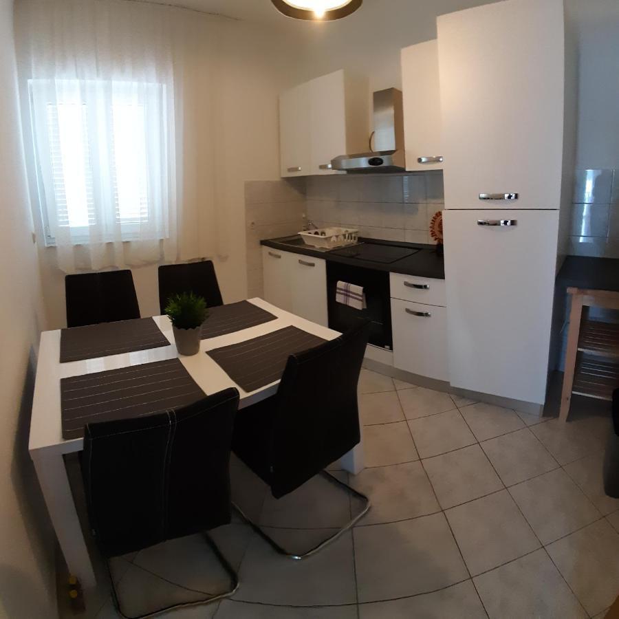 Apartmani Matusan Barbat na Rabu Extérieur photo